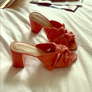 Loeffler Randall heals